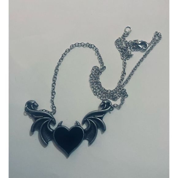 BLACK DEVIL BAT WING HEART GOTH NECKLACE - Picture 3 of 6